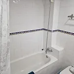 Piso Muy Comodo En Estepona, Zona Selwo Apartment *