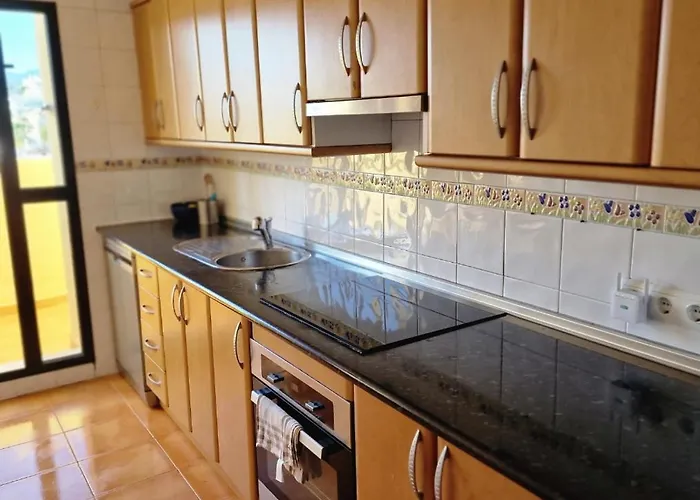 Apartment Piso Muy Comodo En Estepona, Zona Selwo *